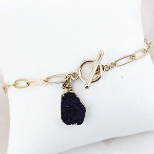 BLACK DRUZY PENDANT TOGGLE BRACELET